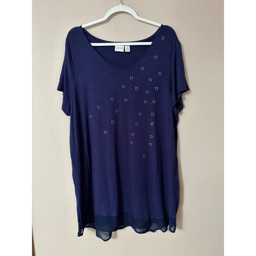 Chicos Zenergy Navy Blue V-Neck Studded Layered Hem Slub Knit Top Size 3 or‎ XL
